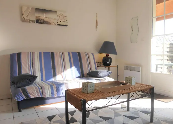 Br020-062 3 Pieces 4 Couchages Sur